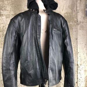 Pokerun Leather moto jacket (Padded) Sz Large